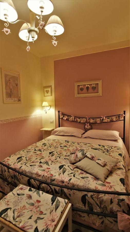 La Casina Dei Cuori Di Nonna Miglia Villa Pallerone Exterior photo